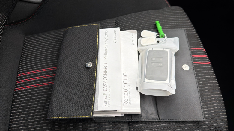 Renault Clio 1.0 TCe 100 RS Line 5dr Petrol Hatchback